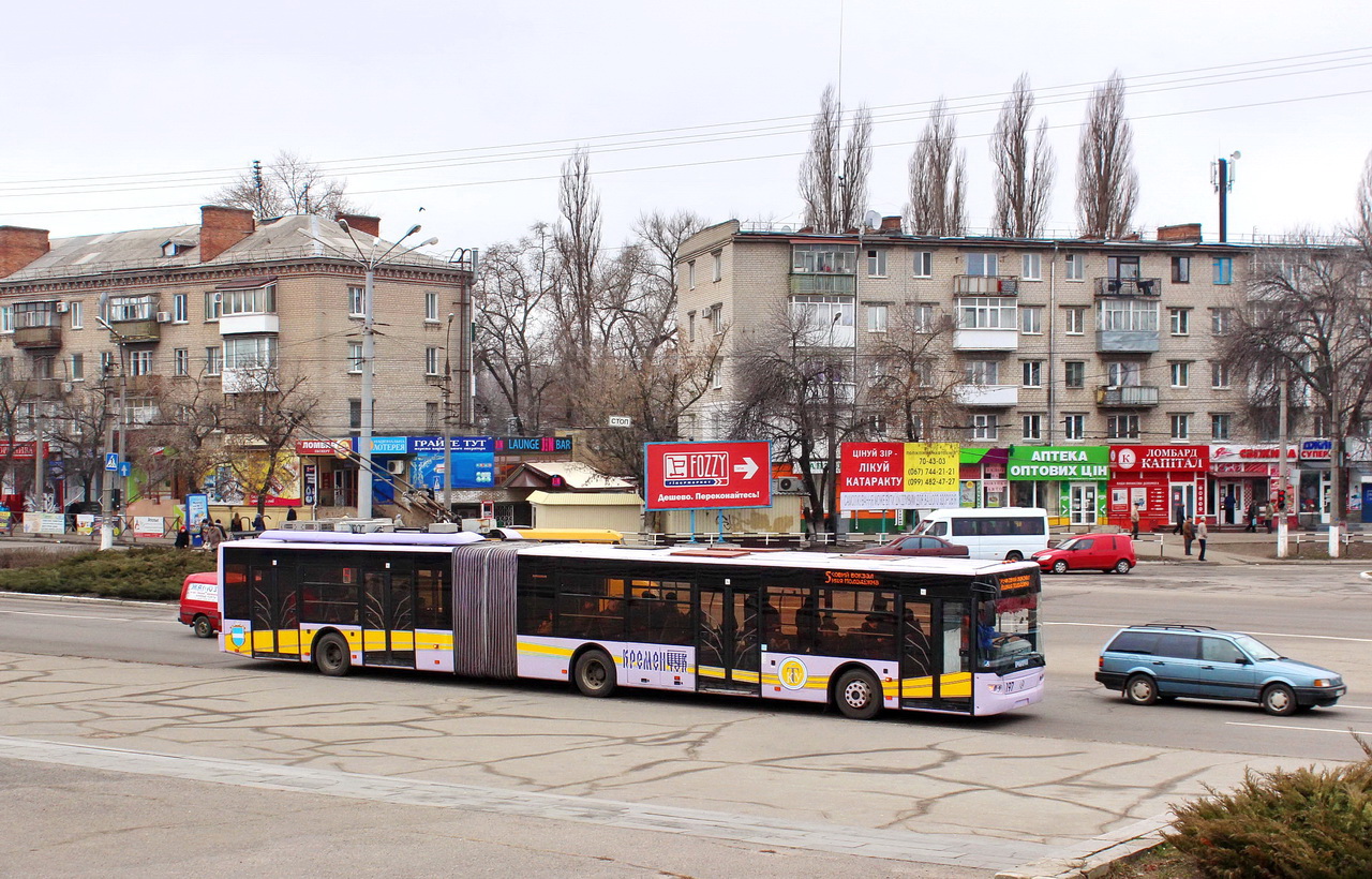 Кременчуг, ЛАЗ E301A1 № 197