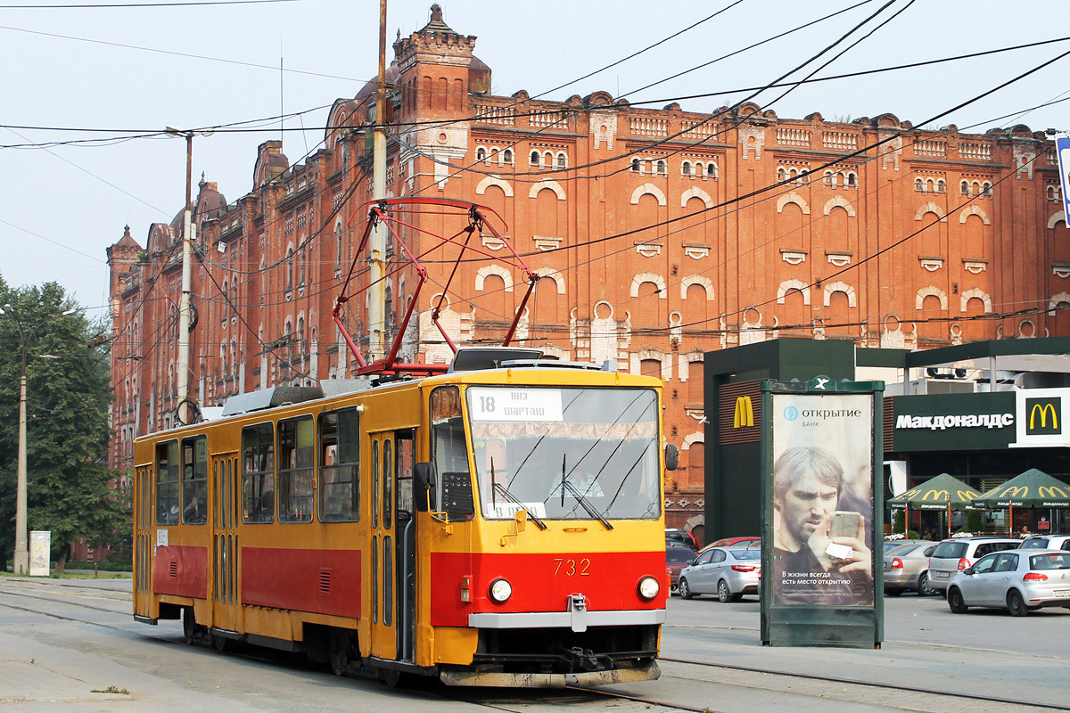Екатеринбург, Tatra T6B5SU № 732
