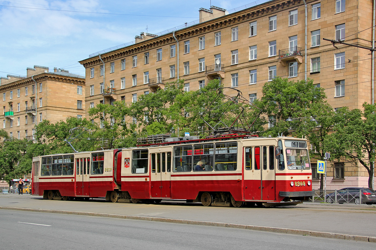 Санкт-Петербург, ЛВС-86К № 8209