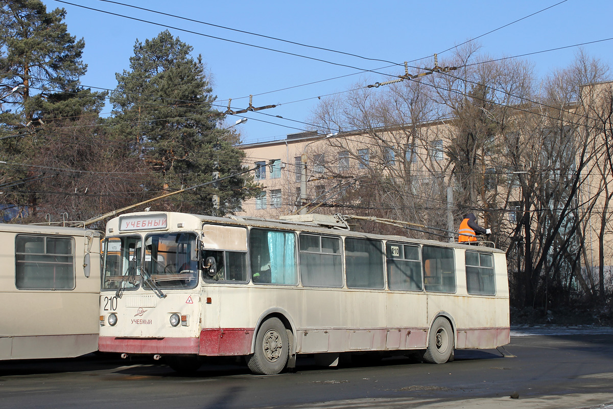 Челябинск, ЗиУ-682Г [Г00] № 210