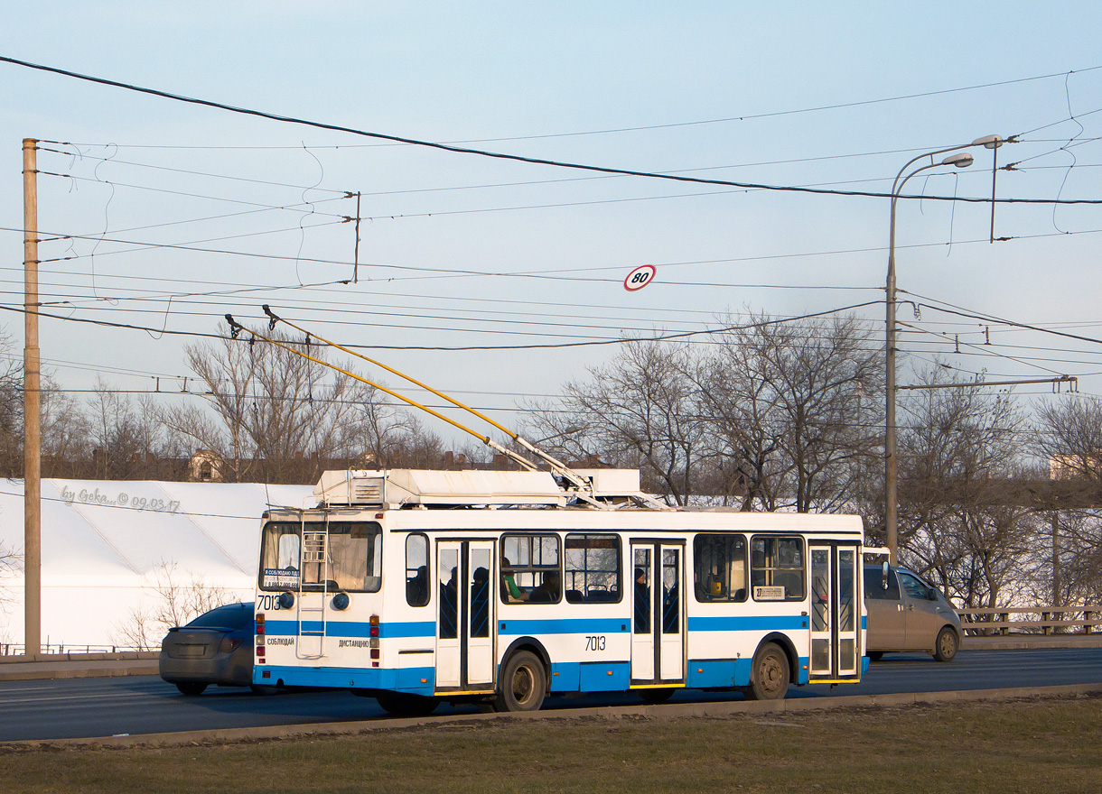 Москва, МТрЗ-5279-0000010 № 7013 Москва, МТрЗ-5279-0000010 № 7013