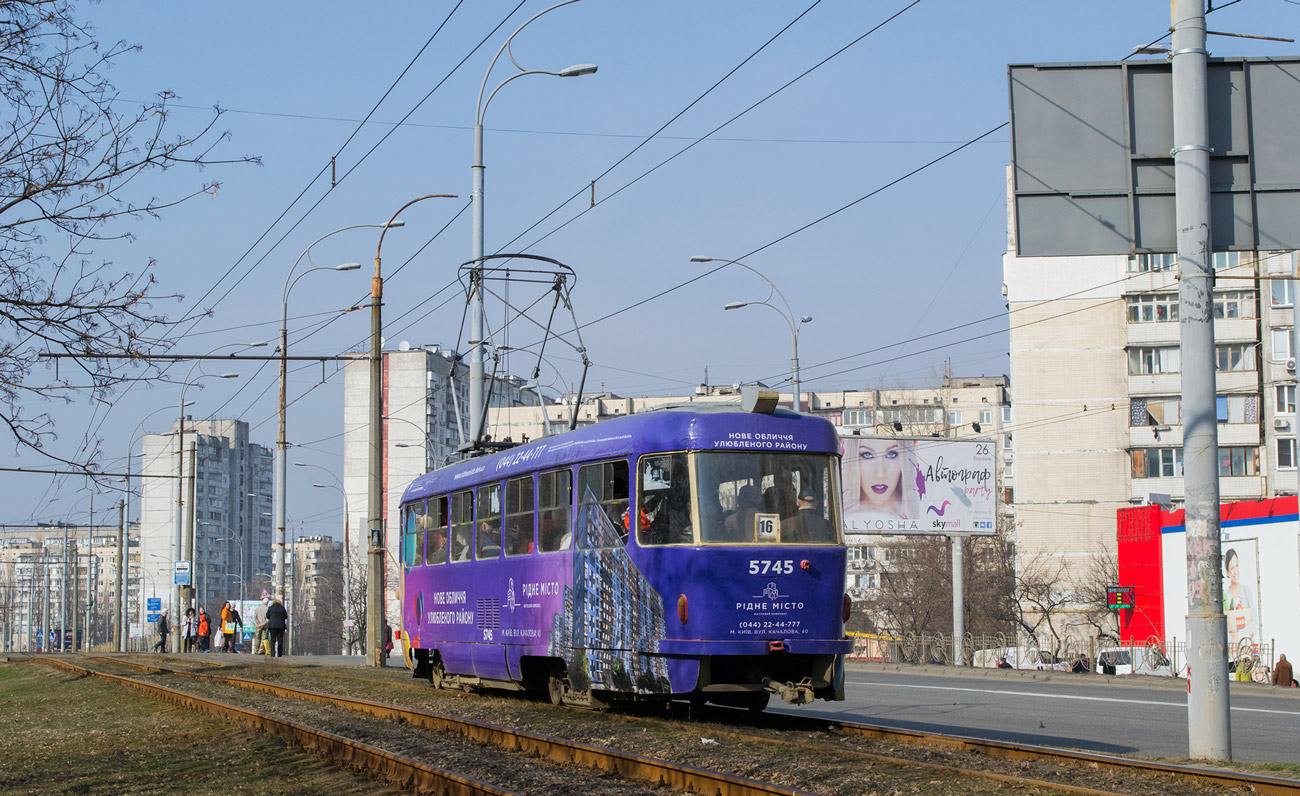 Киев, Tatra T3SU № 5745