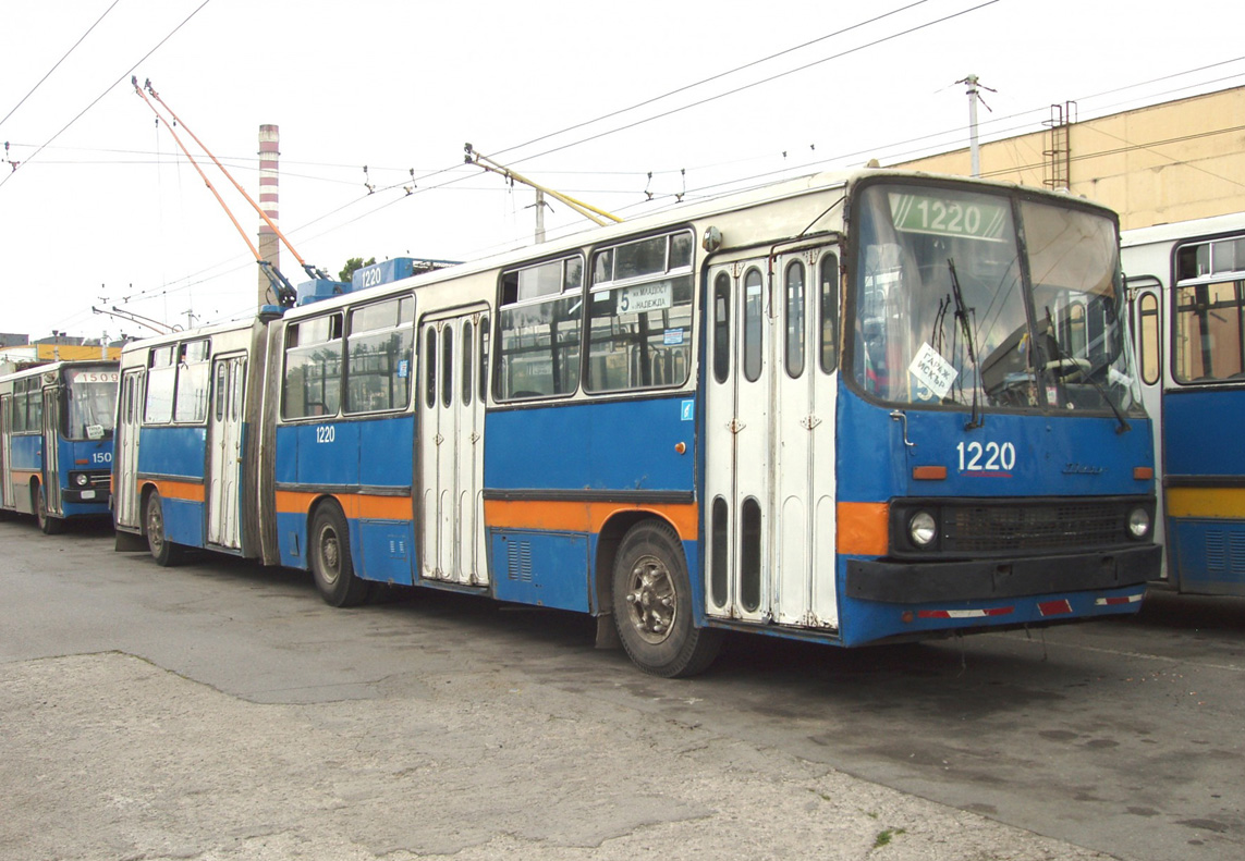 София, Ikarus 280.92 № 1220; София — Исторически снимки — Тролейбуси (1990–2010)