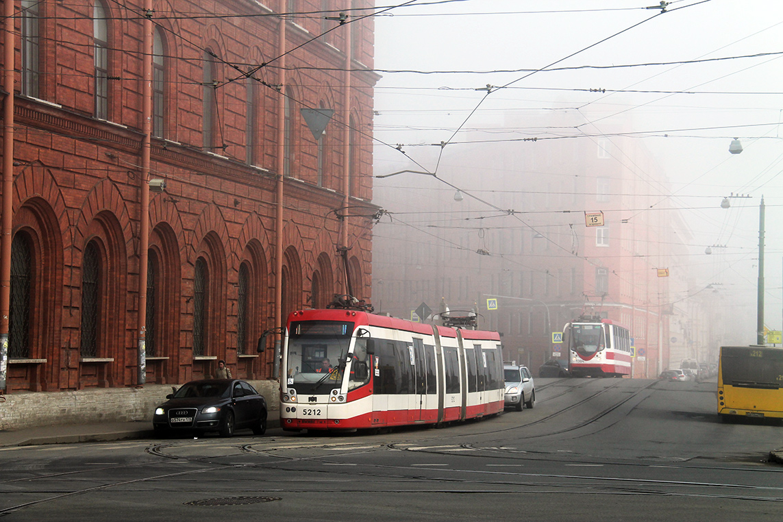 Санкт-Петербург, БКМ 84300М № 5212