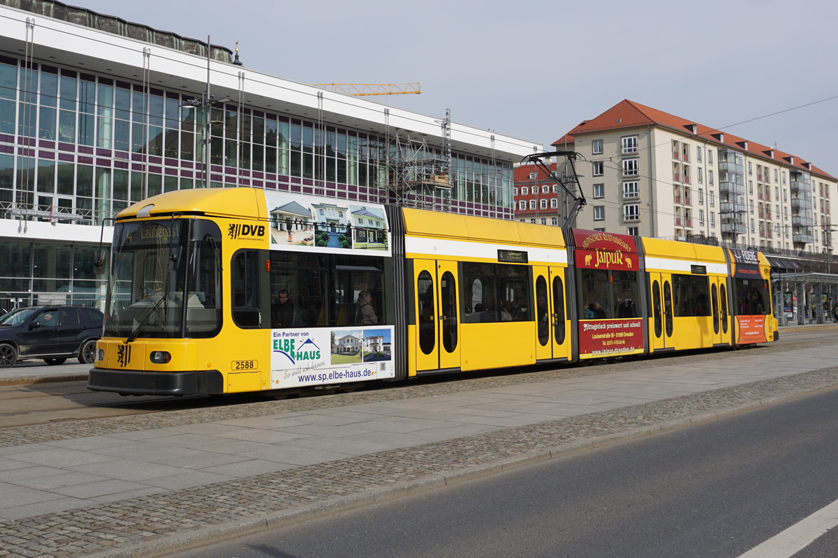 Дрезден, SachsenTram NGT 6 DD ZR № 2588