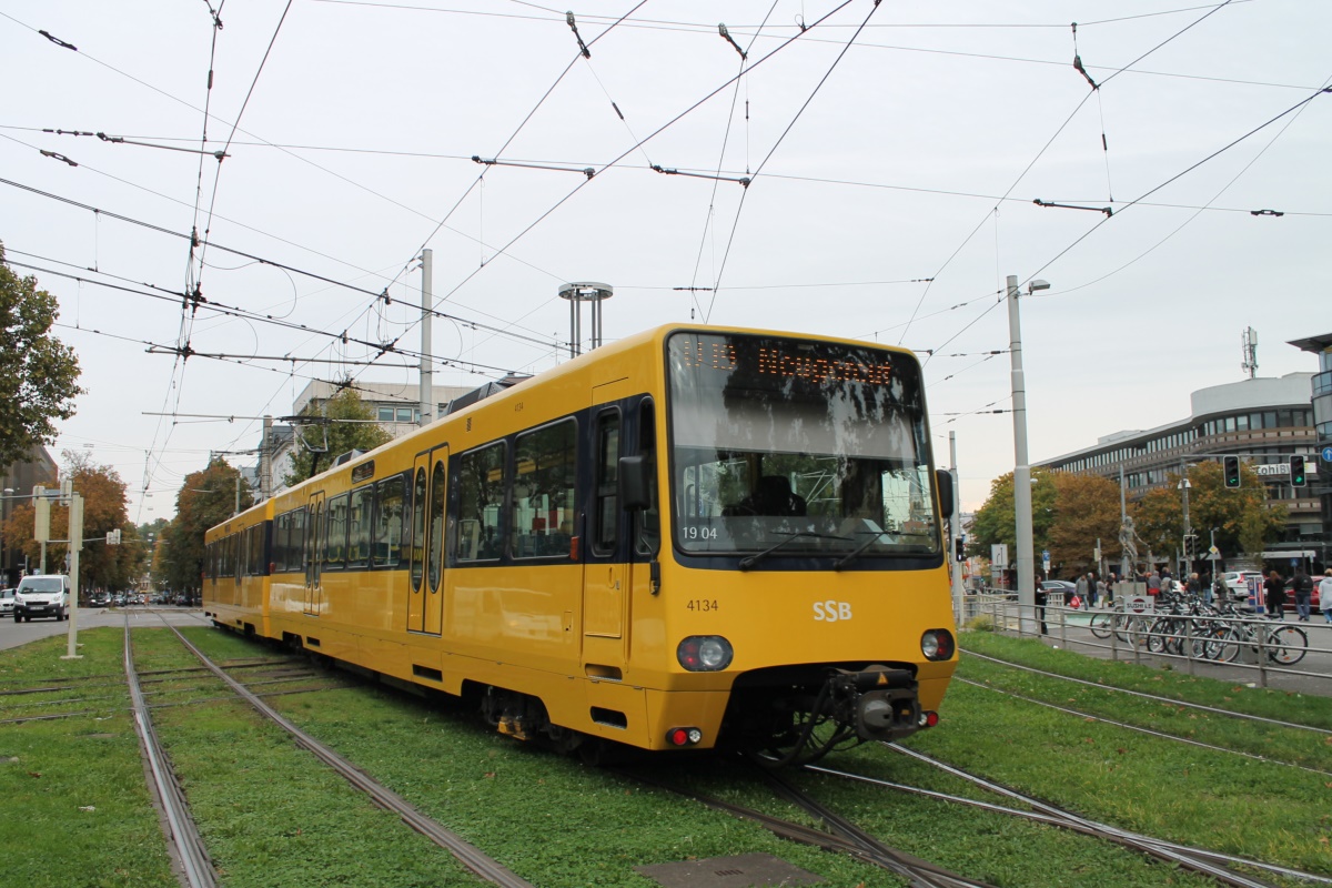 Штутгарт, Duewag DT8.S № 4134