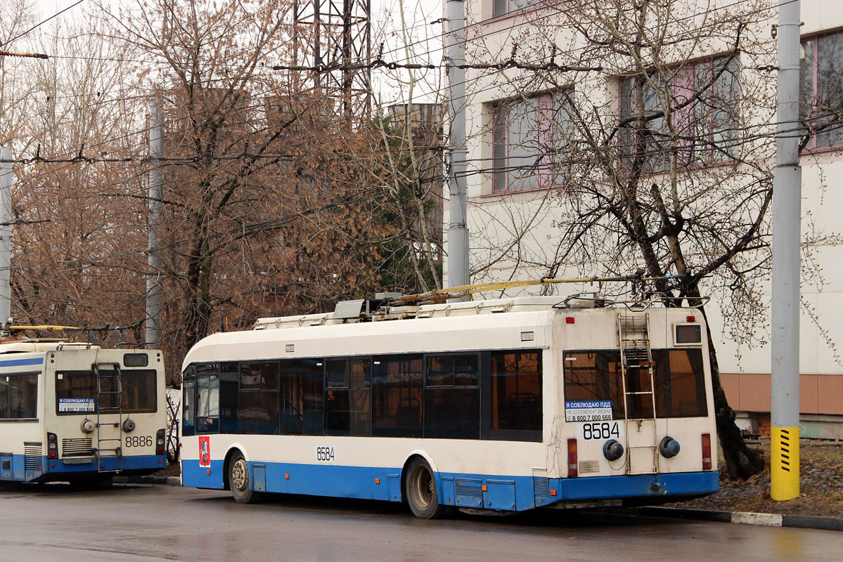 Москва, БКМ 321 № 8584