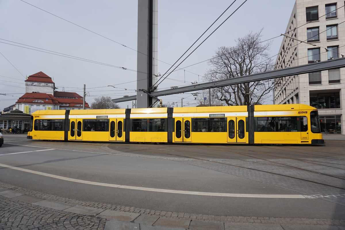 Дрезден, SachsenTram NGT 6 DD № 2545