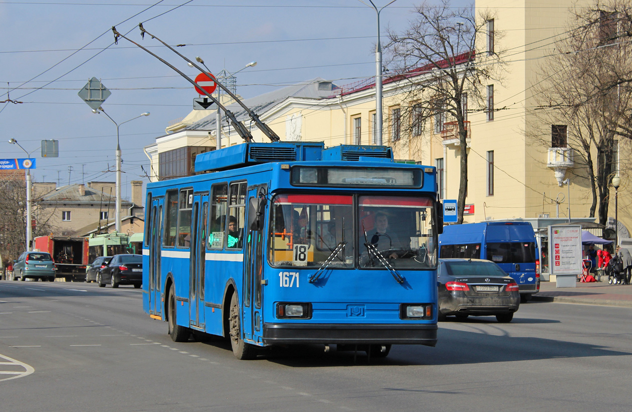 Гомель, БКМ 201А7 № 1671