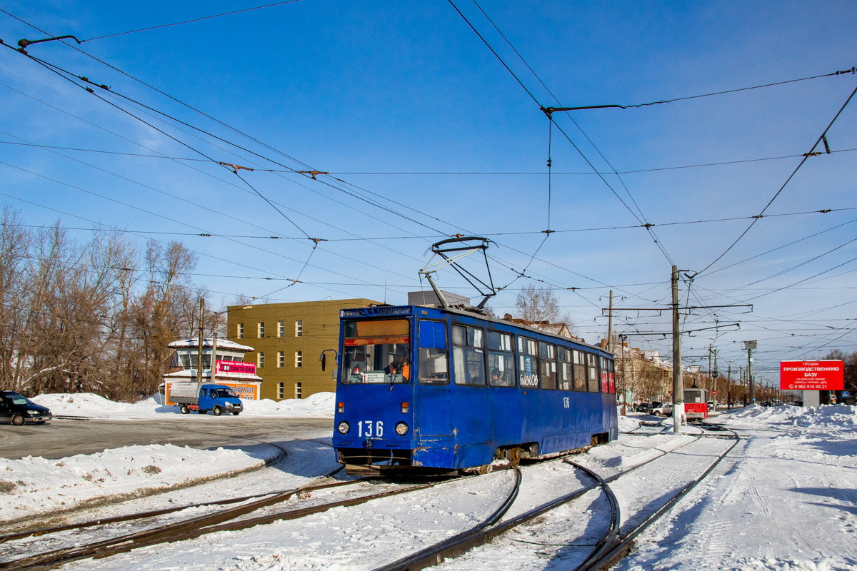 Бийск, 71-605 (КТМ-5М3) № 136