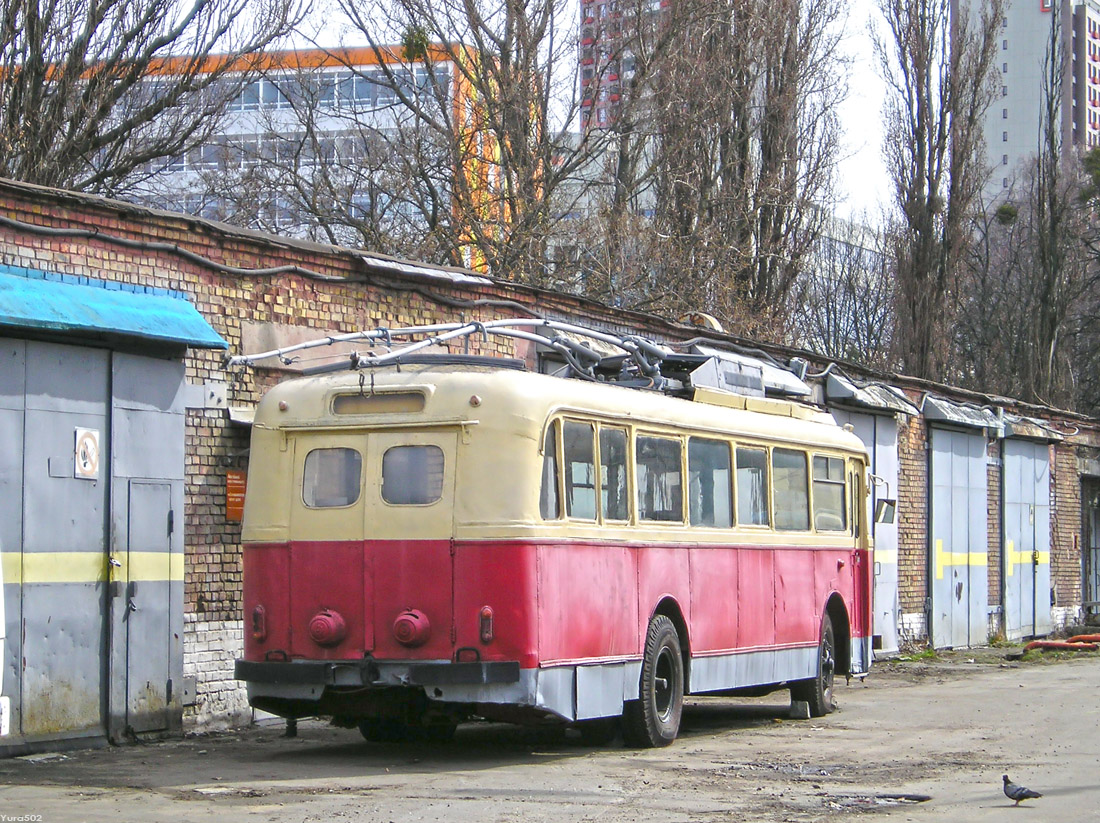 Киев, Škoda 8Tr11 № Т-3