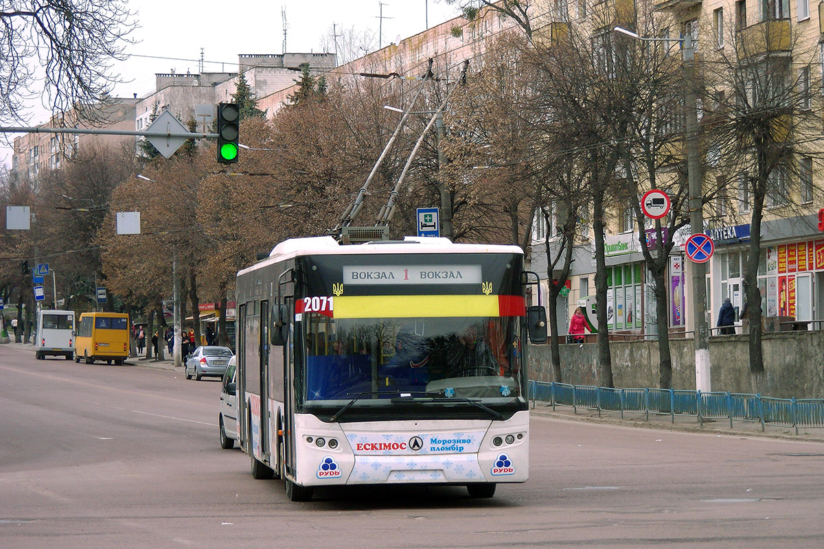 Житомир, ЛАЗ E183D1 № 2071