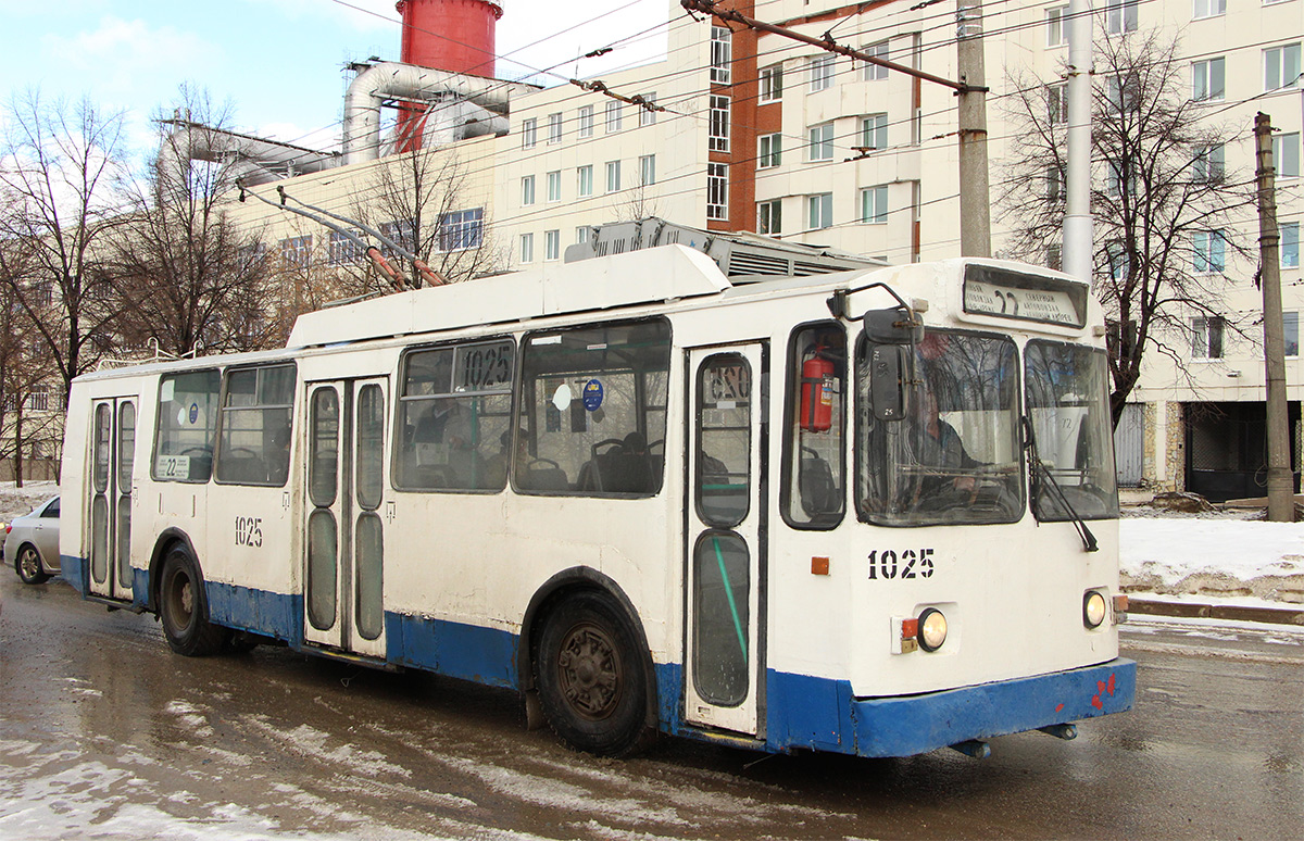 Уфа, БТЗ-5276-01 № 1025