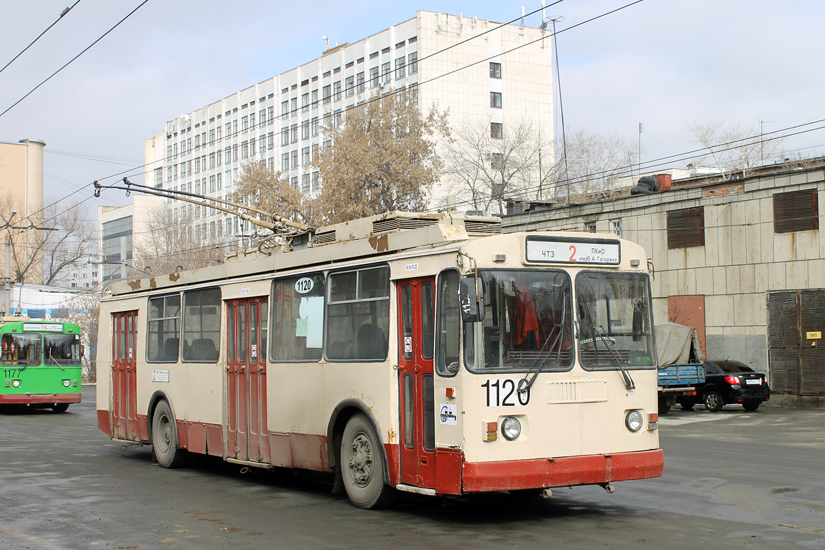 Челябинск, ЗиУ-682Г-016 (017) № 1120