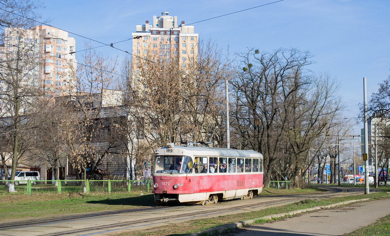 Київ, Tatra T3SU № 5672