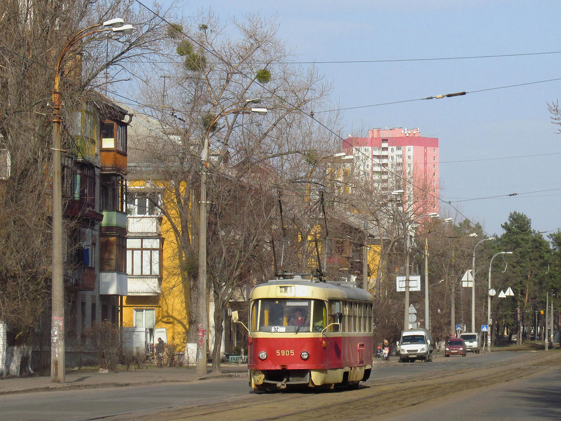 Киев, Tatra T3SU (двухдверная) № 5905 Киев, Tatra T3SU (двухдверная) № 5905
