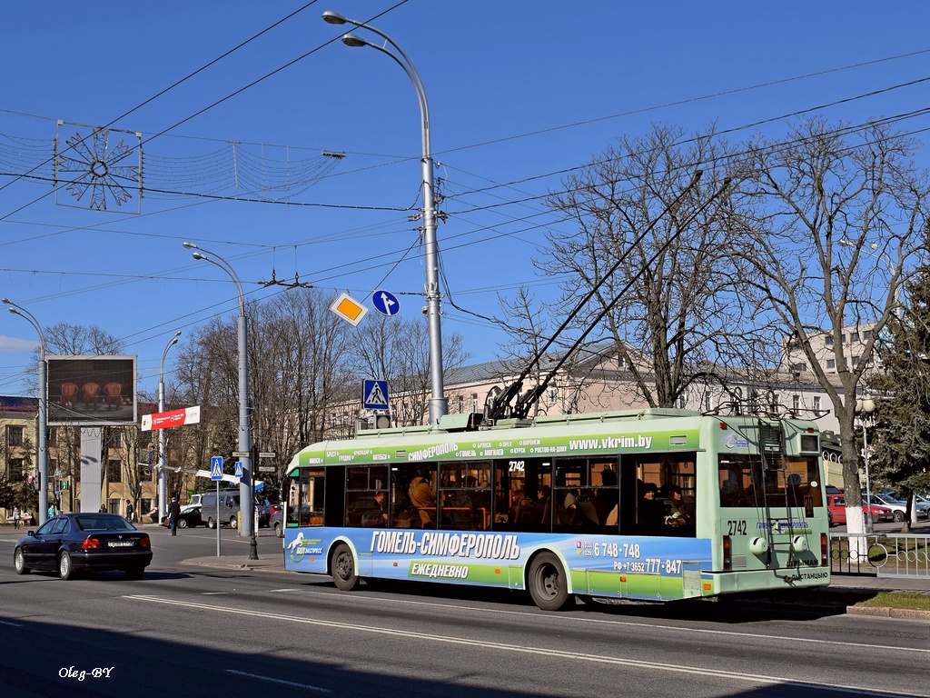 Гомель, БКМ 32102 № 2742