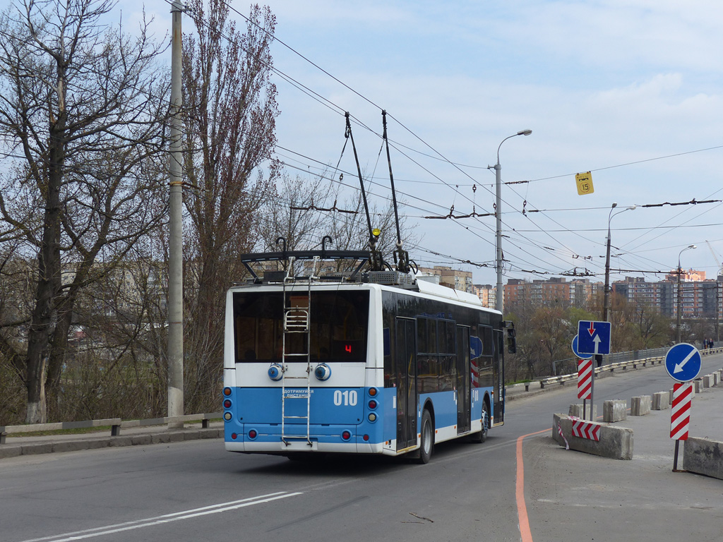 Winnyzja, Bogdan T70117 Nr. 010; Winnyzja — Reconstruction of the Kiev bridge