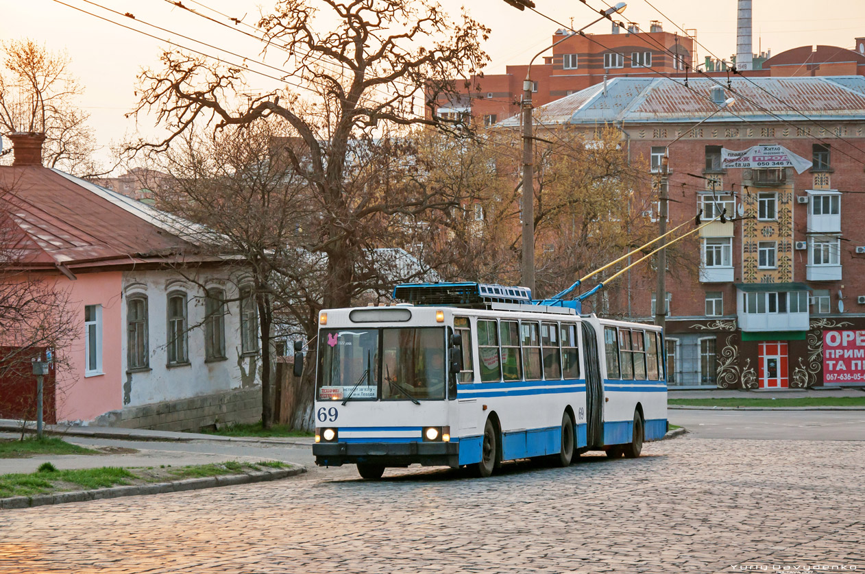 Полтава, ЮМЗ Т1 № 69