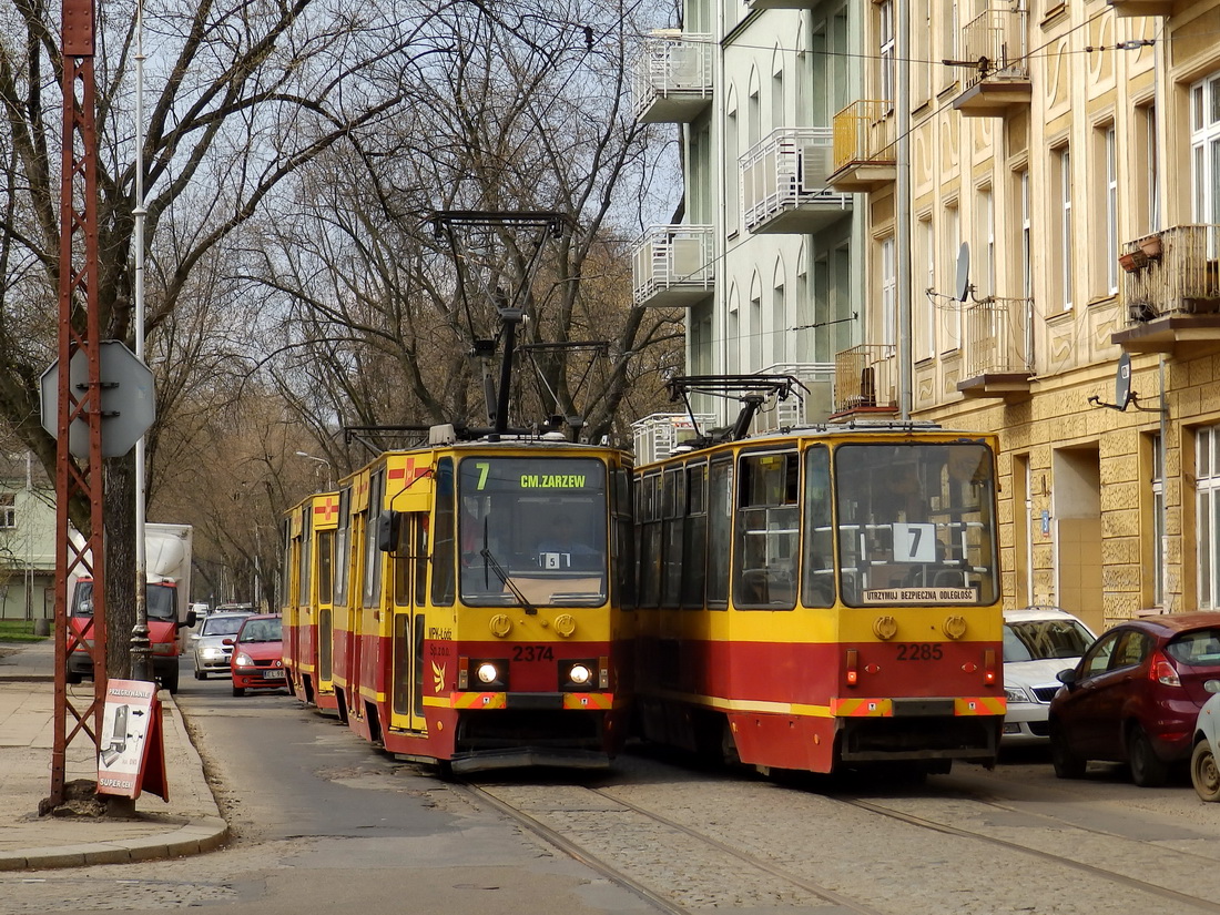 Lodz, Konstal 805Na č. 2374; Lodz, Konstal 805Na č. 2285