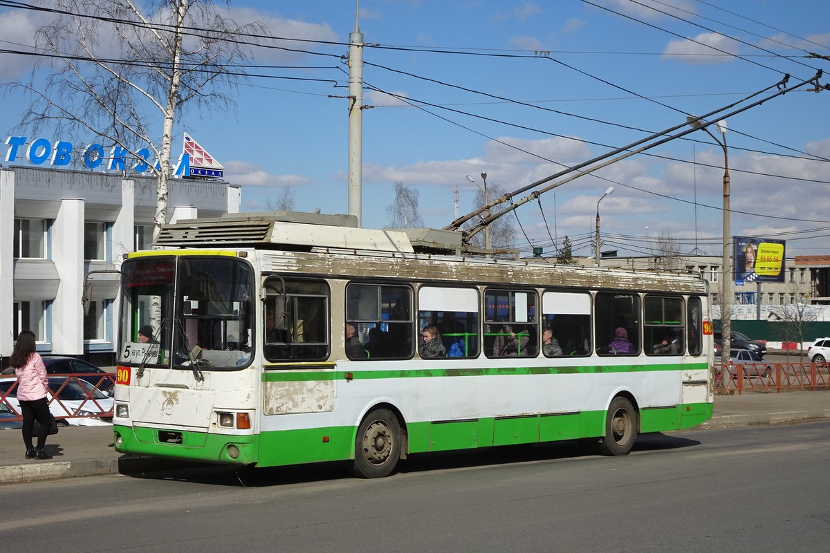 Iaroslavl, LiAZ-5280 (VZTM) N°. 90 Iaroslavl, LiAZ-5280 (VZTM) N°. 90