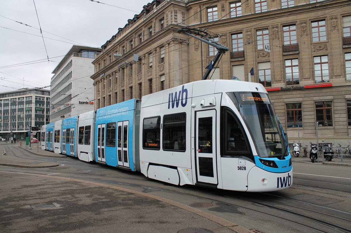 Базель, Bombardier Flexity 2 № 5028