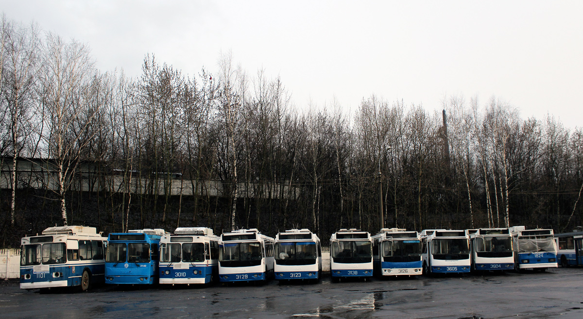 Moscova, ZiU-682G-016.02 (with double first door) Nr. 3129; Moscova, ZiU-682G-016.02 (with double first door) Nr. 3123; Moscova, ZiU-682G-016.02 (with double first door) Nr. 3138