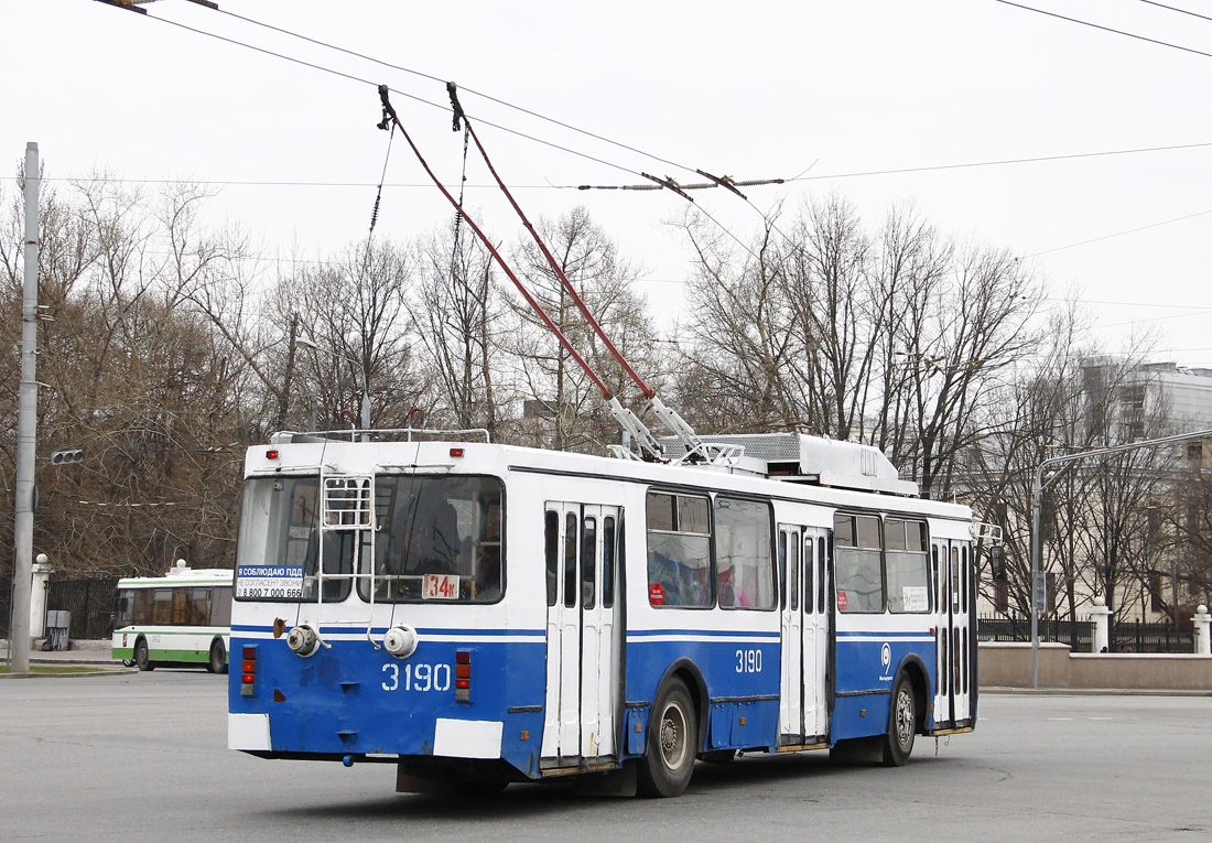 Москва, ЗиУ-682ГМ1 (с широкой передней дверью) № 3190