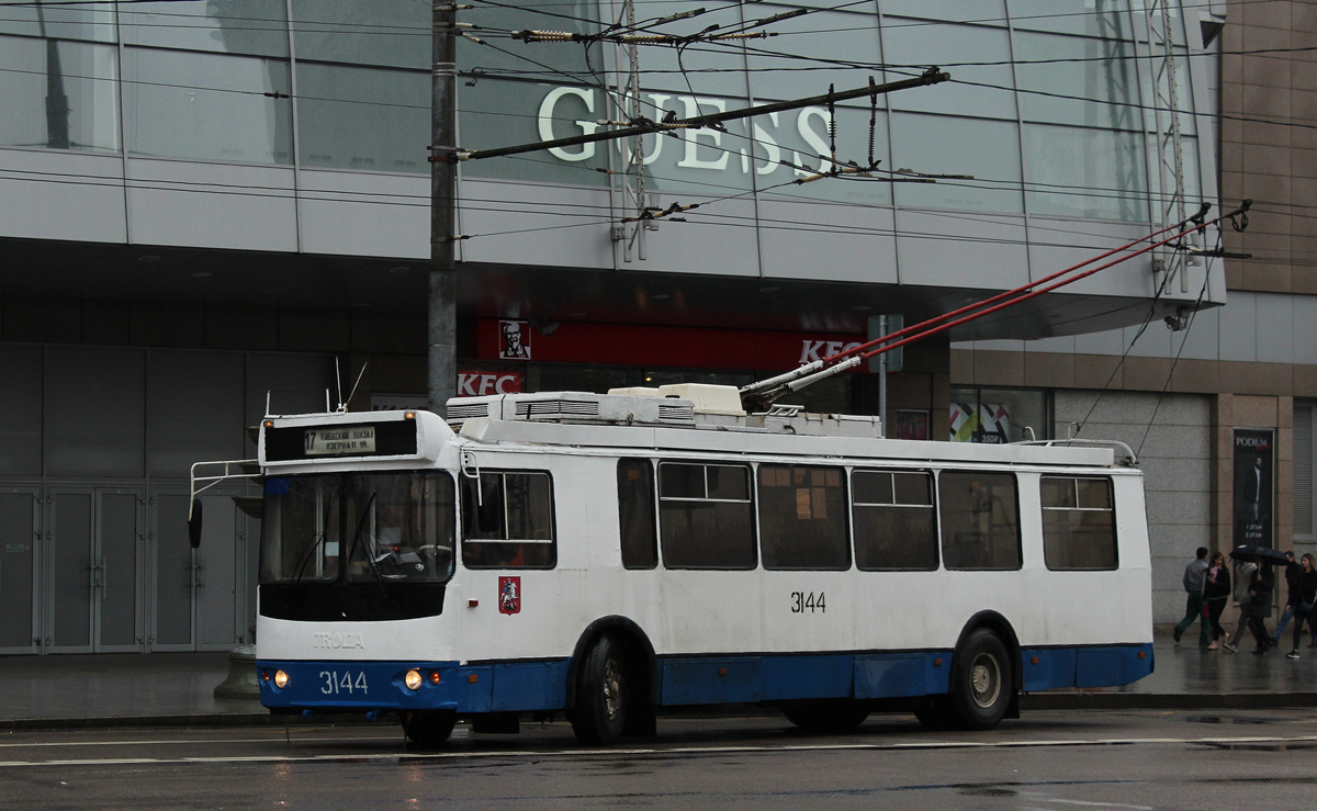 Москва, ЗиУ-682Г-016.02 (с широкой 1-й дверью) № 3144