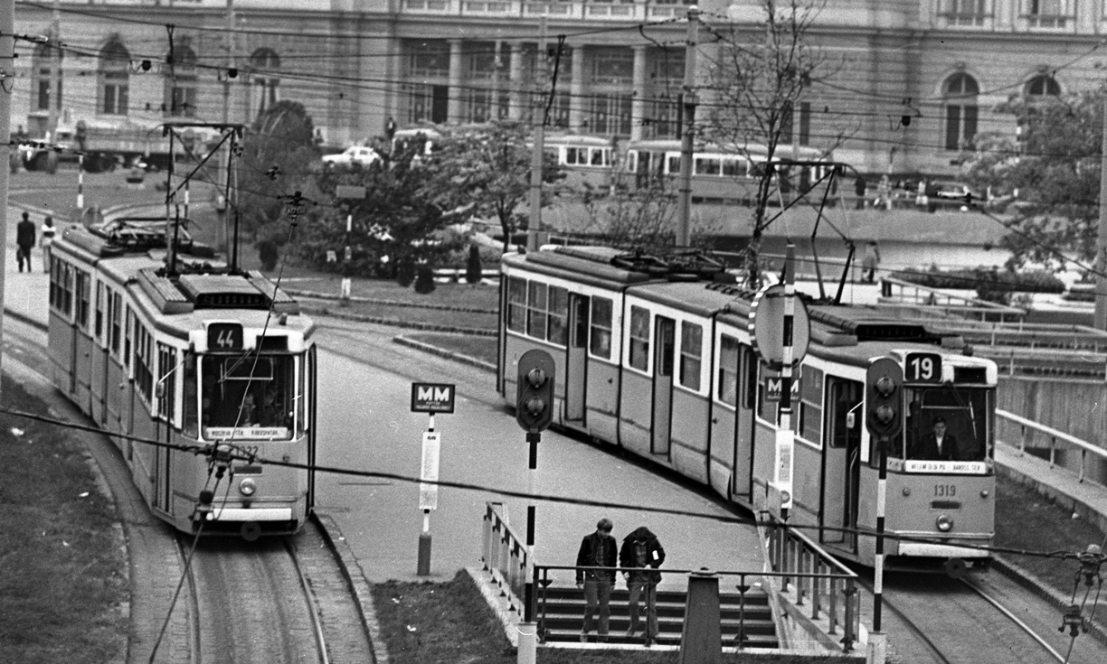 Будапешт, Ganz GCSM1 № 1322; Будапешт, Ganz GCSM1 № 1319 Будапешт, Ganz GCSM1 № 1322; Будапешт, Ganz GCSM1 № 1319