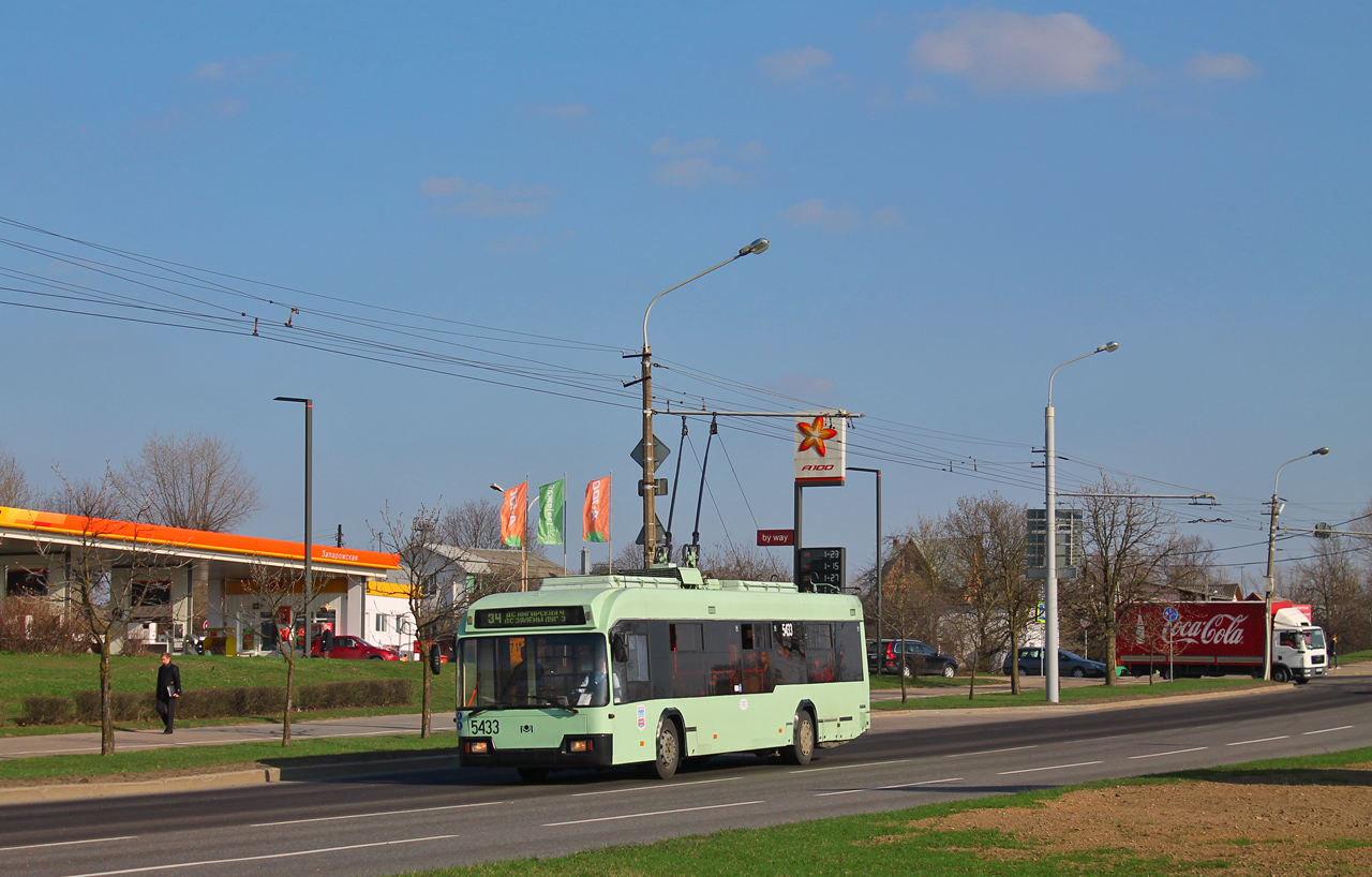 Minsk, BKM 32102 № 5433