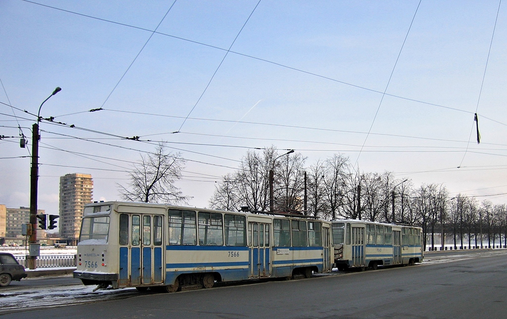 Санкт-Пецярбург, ЛМ-68М № 7566