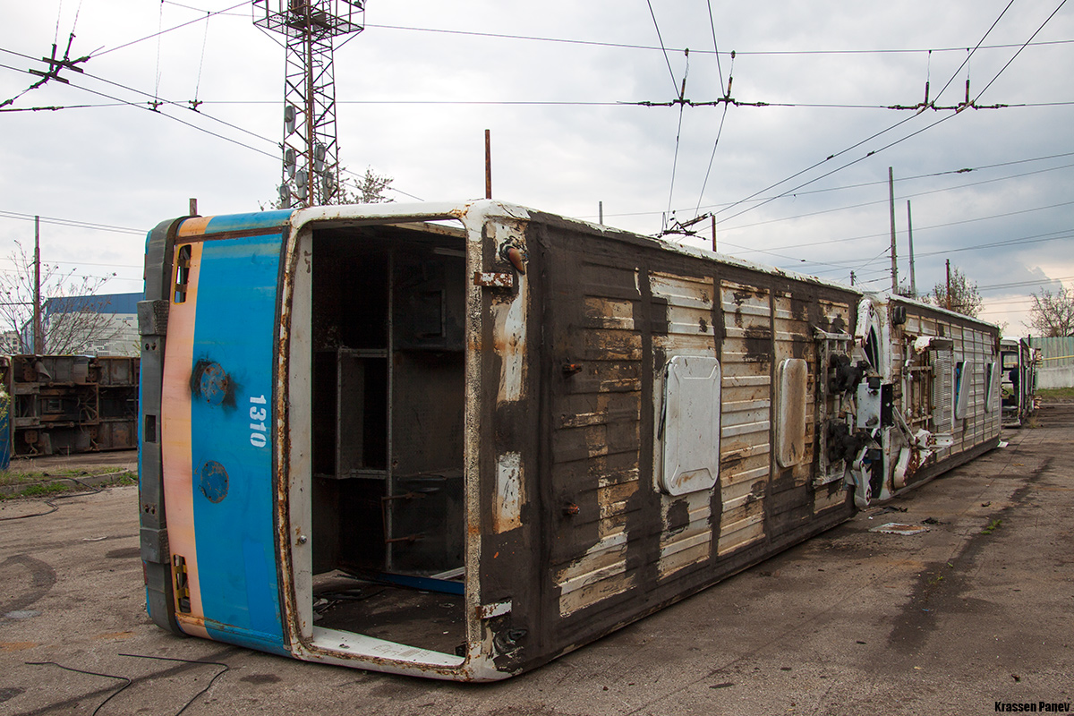 Sofia, Ikarus 280.92 Nr. 1310; Sofia — Scrapping — Ikarus 280.92