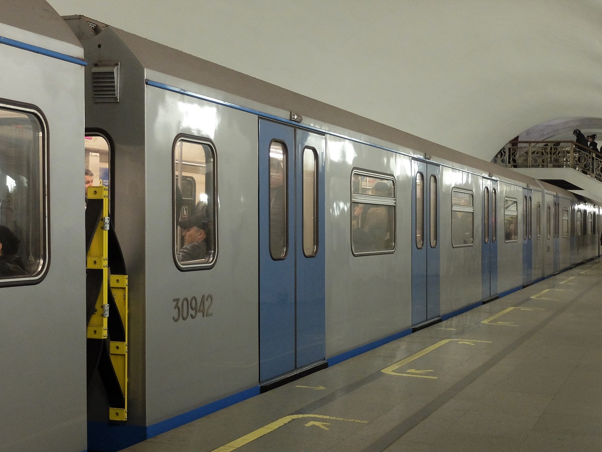 Москва, 81-761 (МВМ) № 30942