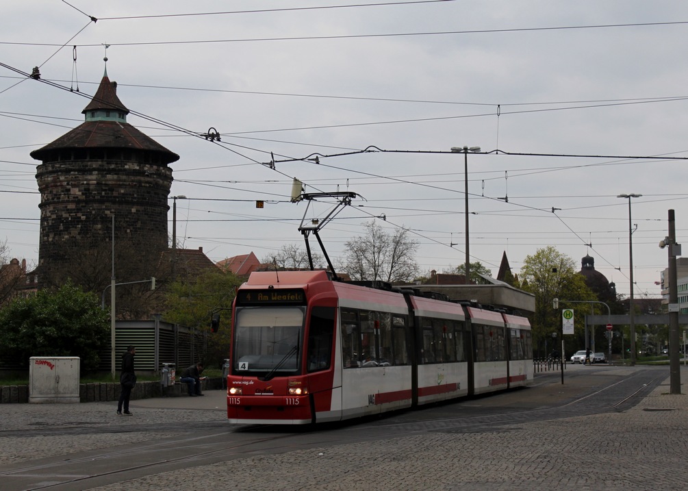 Нюрнберг, Adtranz GT8N2 № 1115