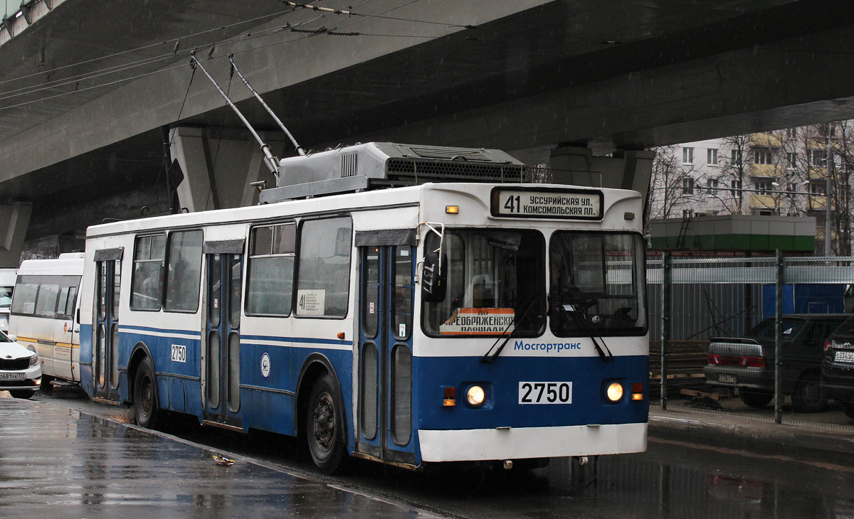 Москва, ЗиУ-682ГМ1 (с широкой передней дверью) № 2750