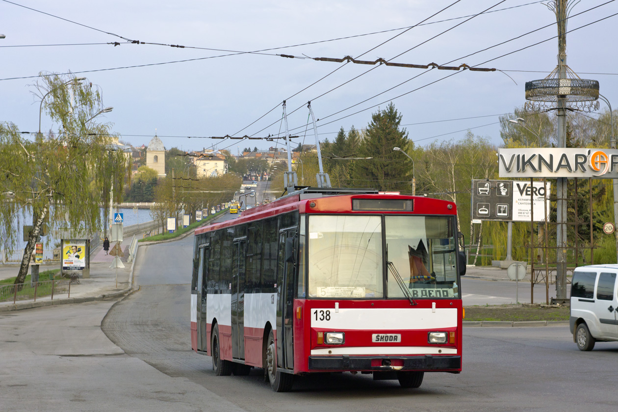 Тернополь, Škoda 14Tr02 № 138