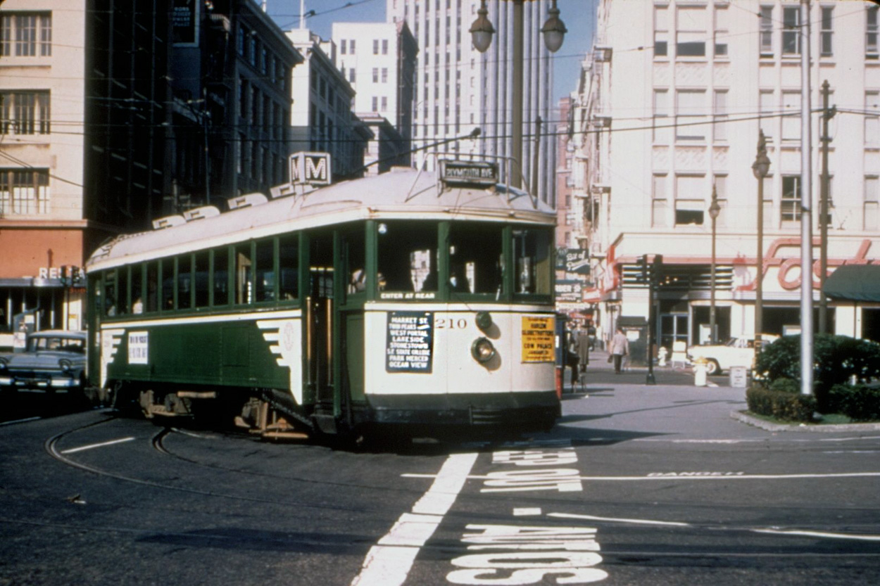 Сан-Франциско, область залива, St. Louis Muni Type L № 210