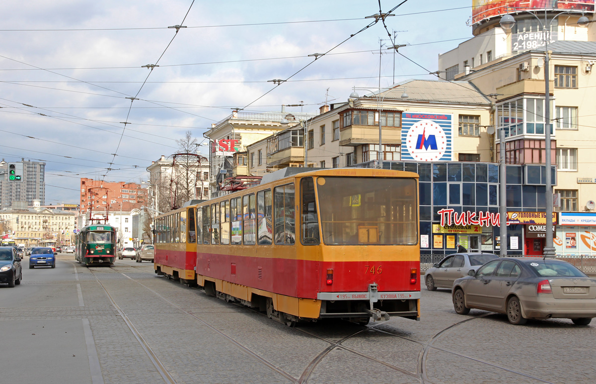 Екатеринбург, Tatra T6B5SU № 746