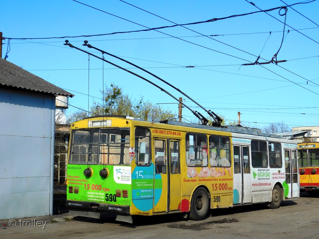 Львов, Škoda 14Tr11/6 № 590