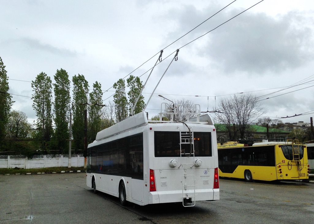 Новороссийск, Тролза-5265.00 «Мегаполис» № 48; Новороссийск — Новые троллейбусы