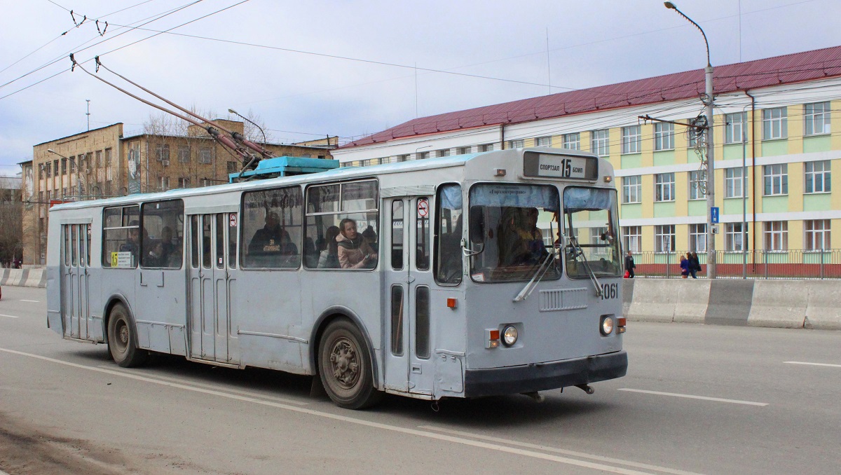 Krasnojarsk, ZiU-682G-016 (018) č. 1061