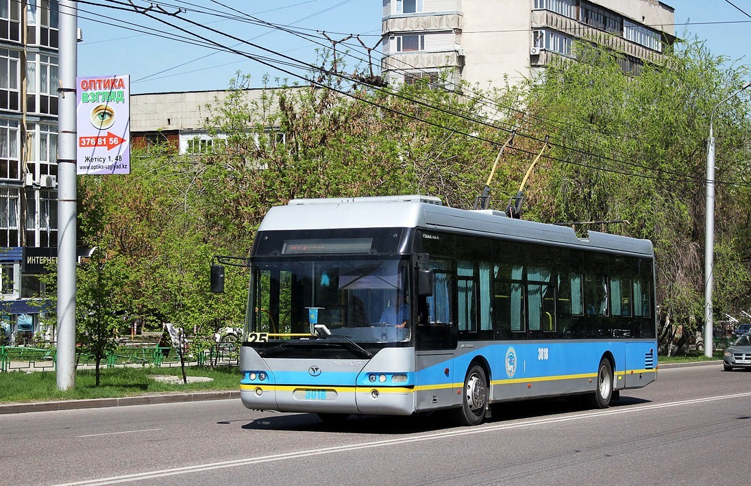Алматы, YoungMan JNP6120GDZ (Neoplan Kazakhstan) № 3018