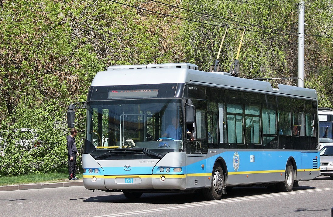 Almaty, YoungMan JNP6120GDZ (Neoplan Kazakhstan) # 1251