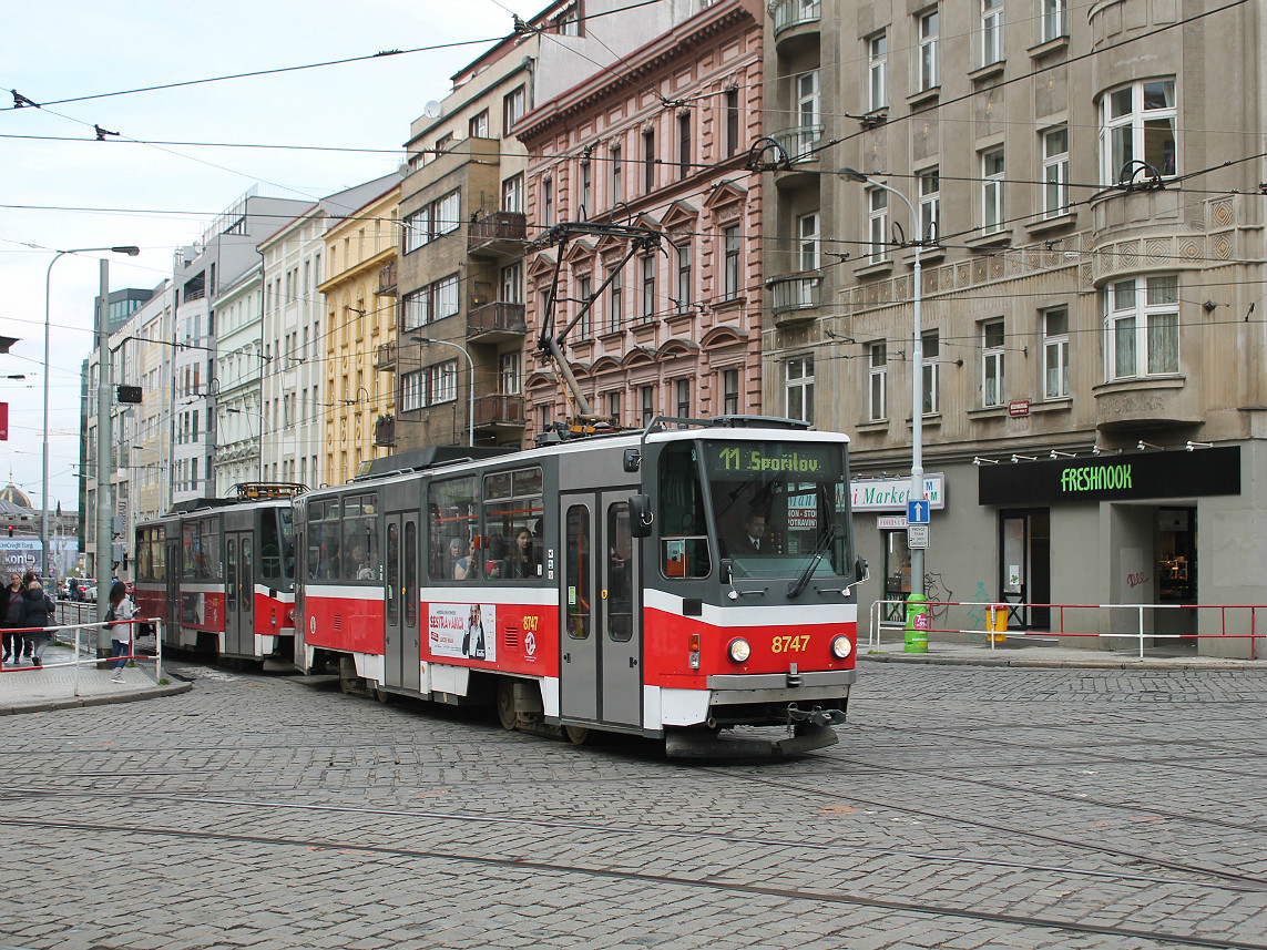 Прага, Tatra T6A5 № 8747