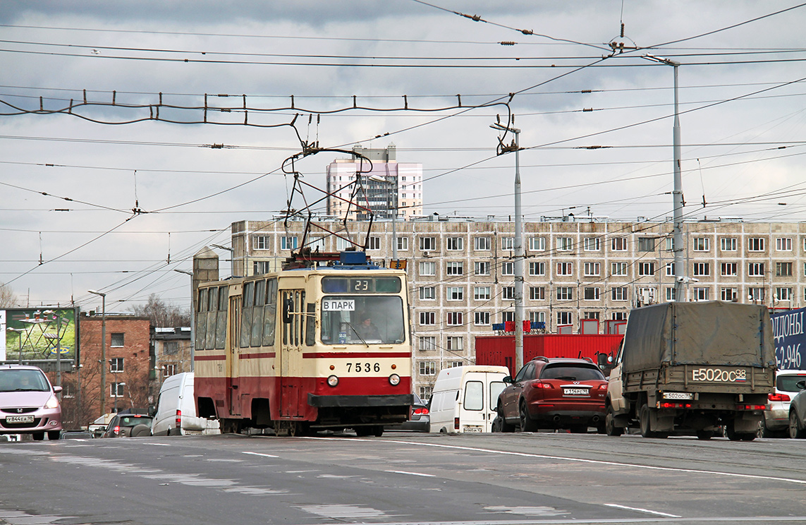 Санкт-Петербург, ЛМ-68М № 7536