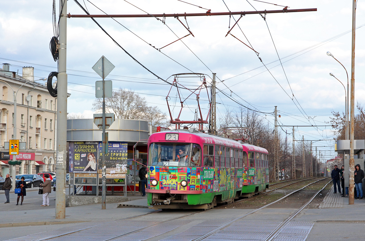 Yekaterinburg, Tatra T3SU (2-door) č. 117