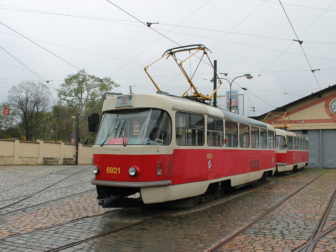 Prague, Tatra T3 № 6921