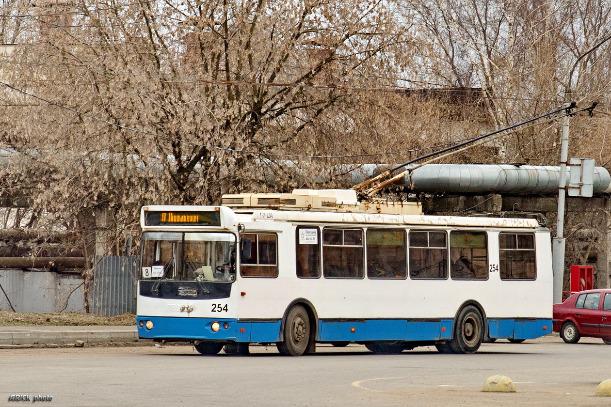 Владимир, ЗиУ-682Г-016.04 № 254