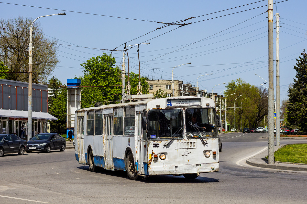 Ростов-на-Дону, ЗиУ-682Г-016 (012) № 303